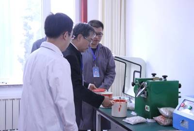 警惕色彩 科學揭示紅黃衣物新材料技術開發的潛在風險